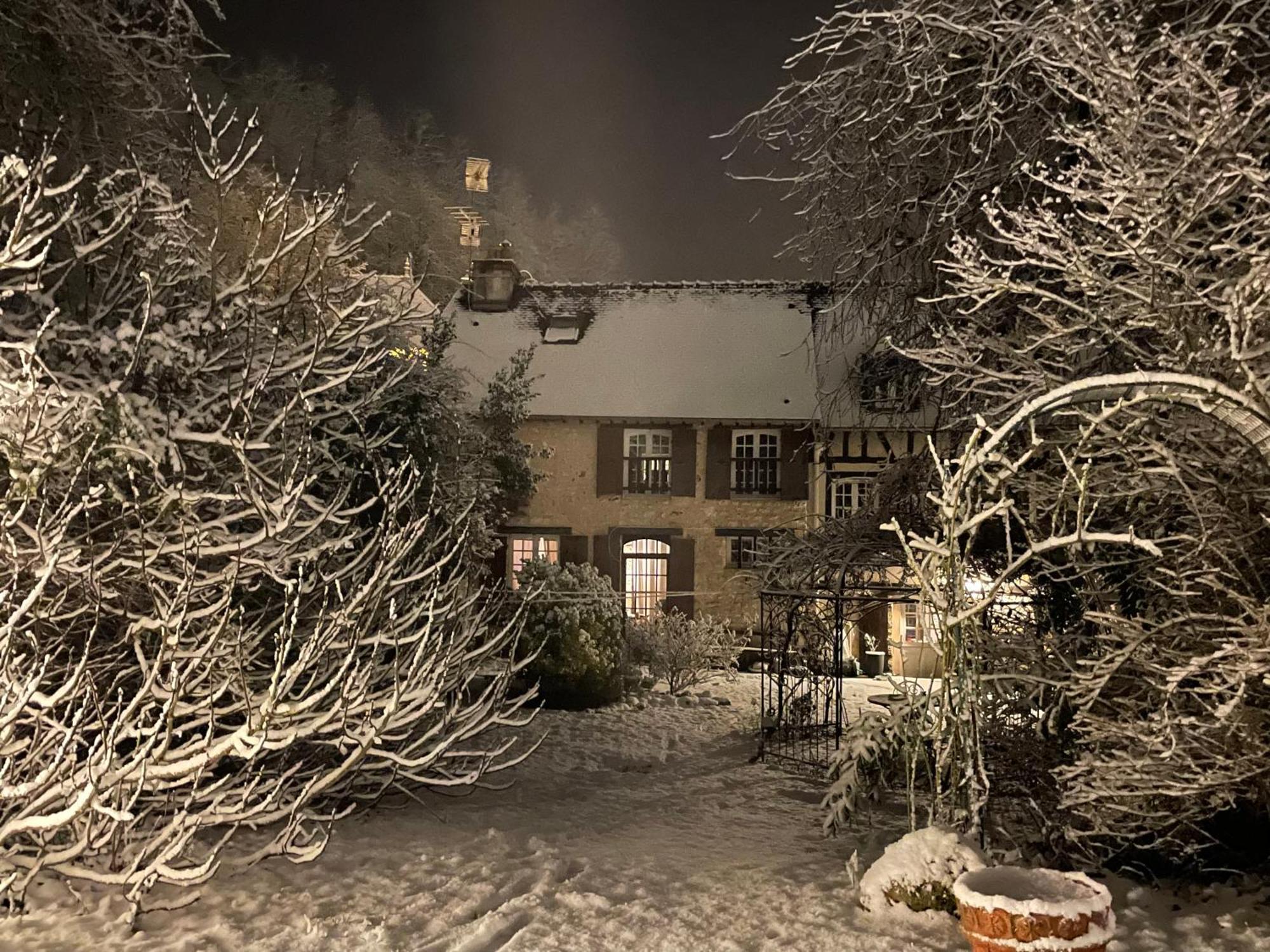 Evergreen Guesthouse Вернон Екстериор снимка