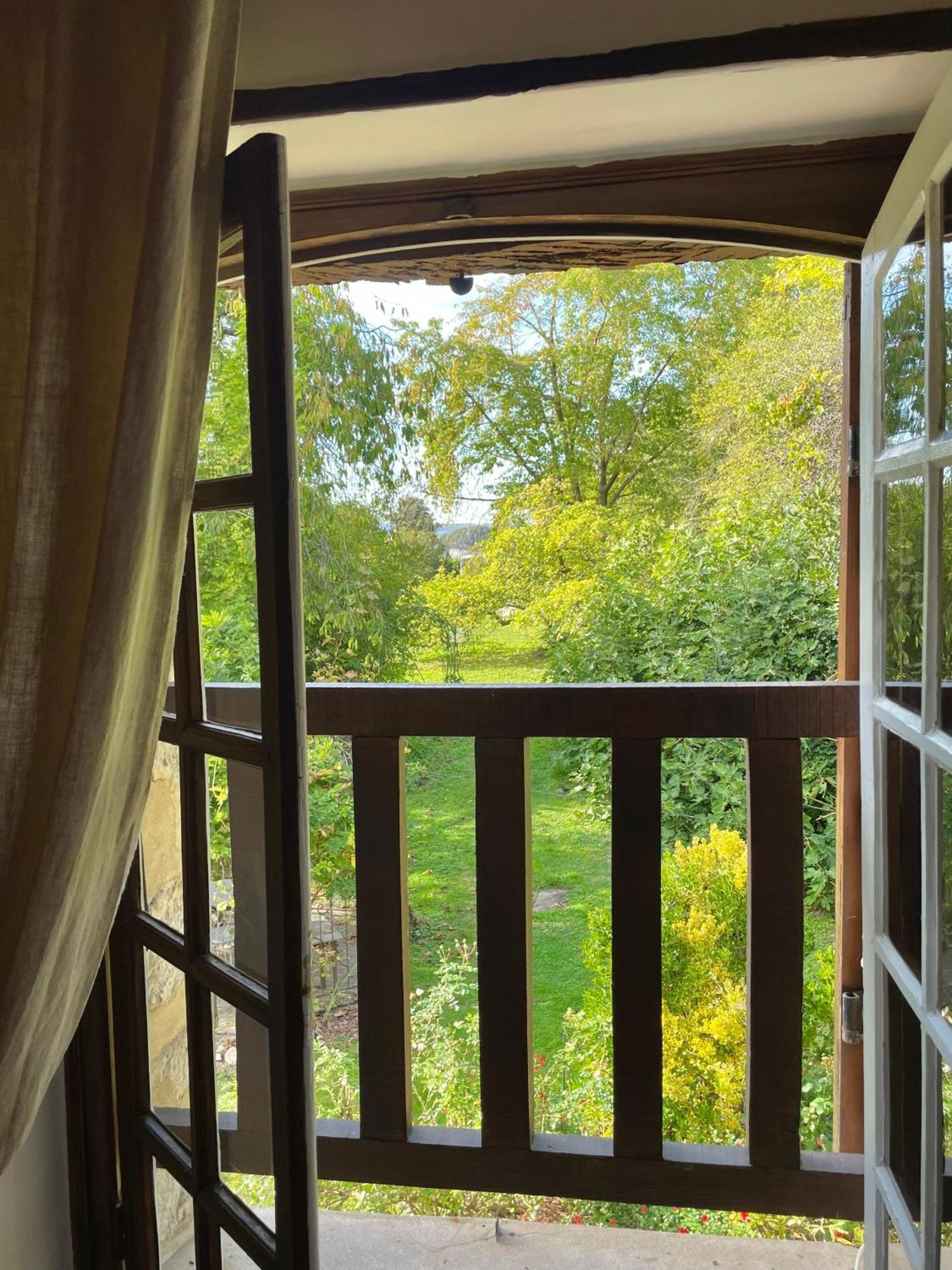 Evergreen Guesthouse Вернон Екстериор снимка